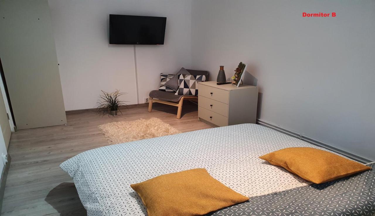 Mia Central Apart, 3 Rooms, 2 Baths, Afi Mall Braşov Exterior foto